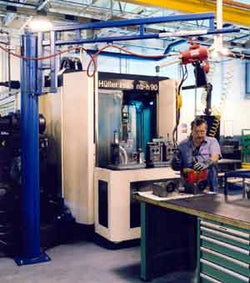 Potence autoportante ergonomique, cap. de 500 lb, 10 pieds de portée