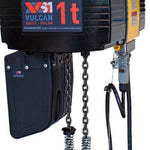 Electric chain hoist, multi voltage, cap. of 500 kg, lifting speeds of 11 and 3 FPM