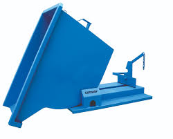 Trémie autobasculante en acier, cap. de 3/4 verge cube, épaisseur de 1/8"