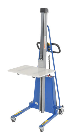 Gerbeur avec levée à batterie, capacité de 330 lb